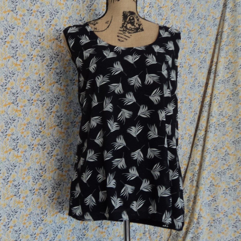 Sleeveless Top